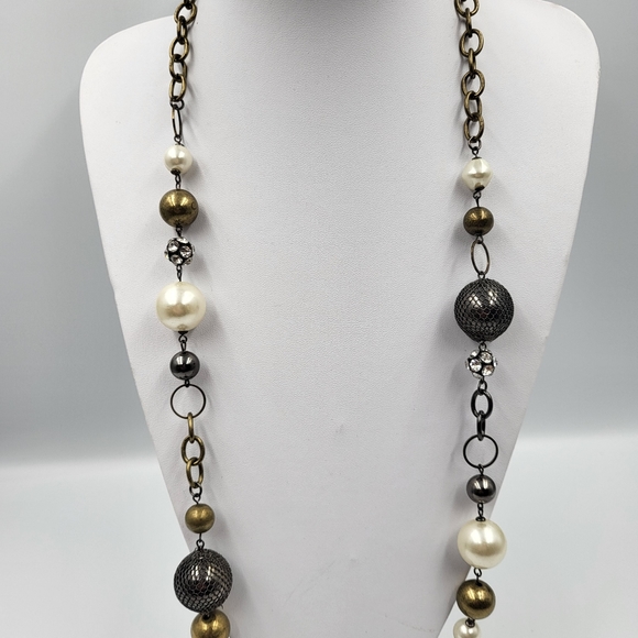 Asymmetrical Gold & Rhinestone Necklace - Picture 3 of 8